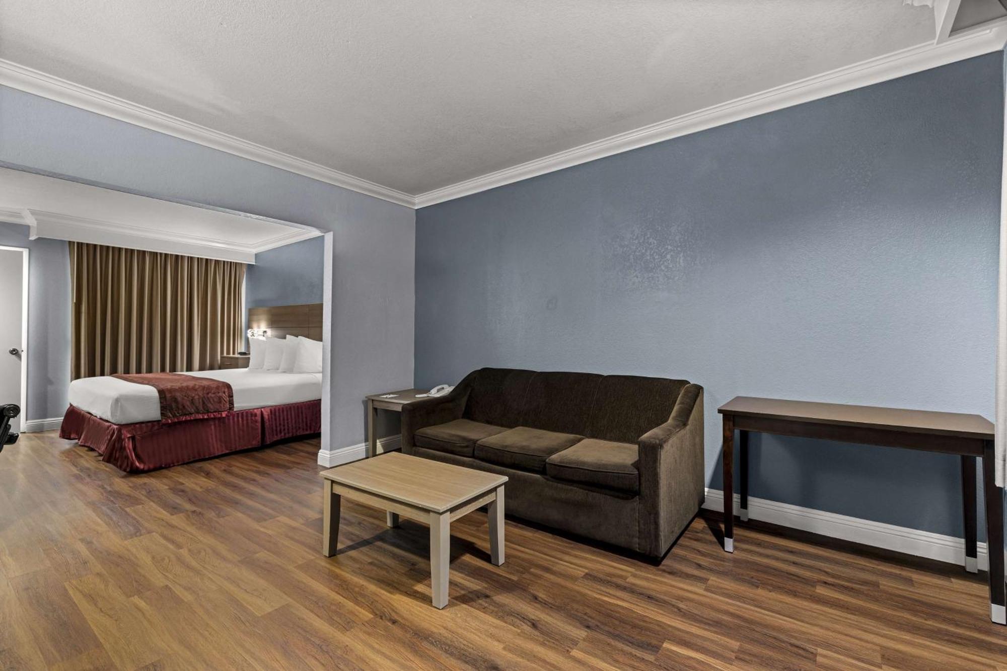 Best Western Moreno Hotel & Suites Moreno Valley Exterior photo