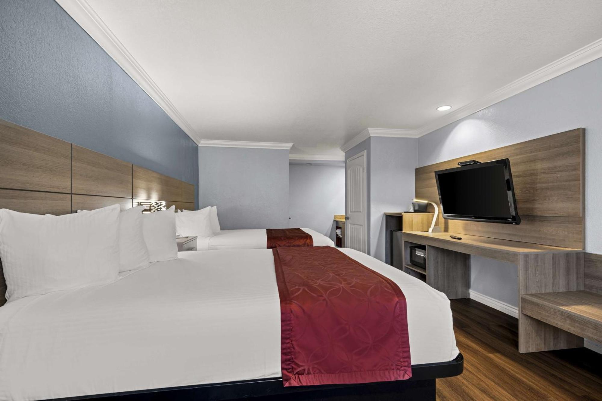 Best Western Moreno Hotel & Suites Moreno Valley Exterior photo