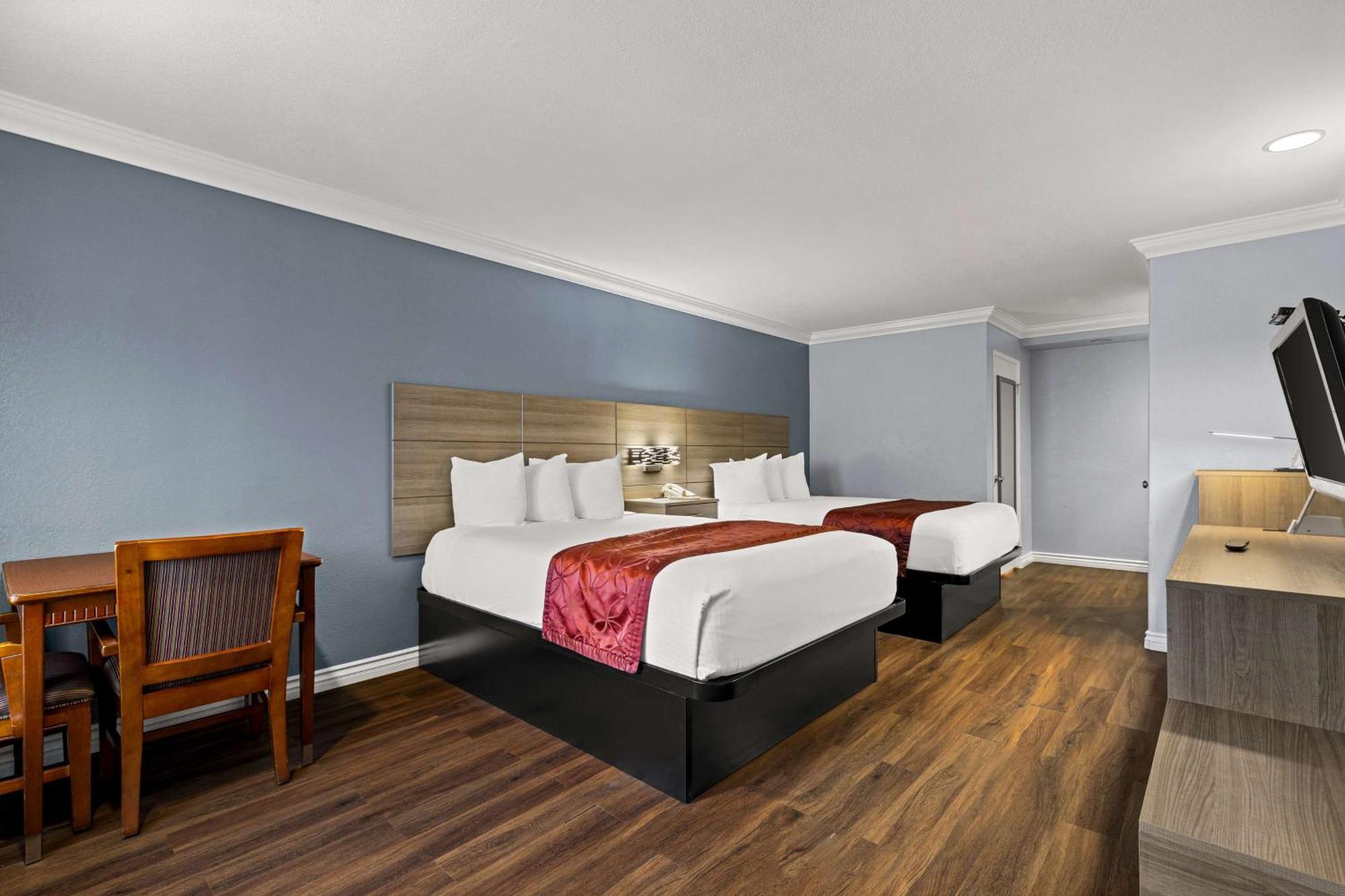 Best Western Moreno Hotel & Suites Moreno Valley Exterior photo