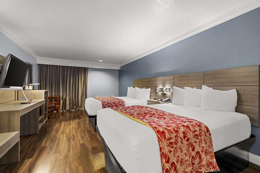 Best Western Moreno Hotel & Suites Moreno Valley Room photo
